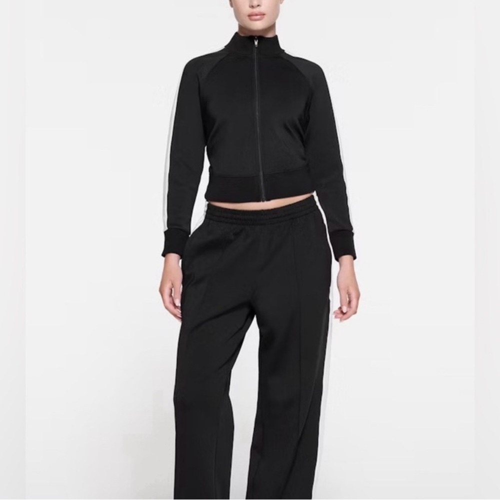 SKIMS Shrunken Track Jacket
